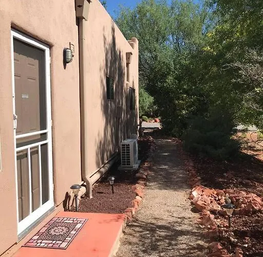Mountain View 1 Bedroom Apartment, Unit B, Private Entrance Apartment Sedona